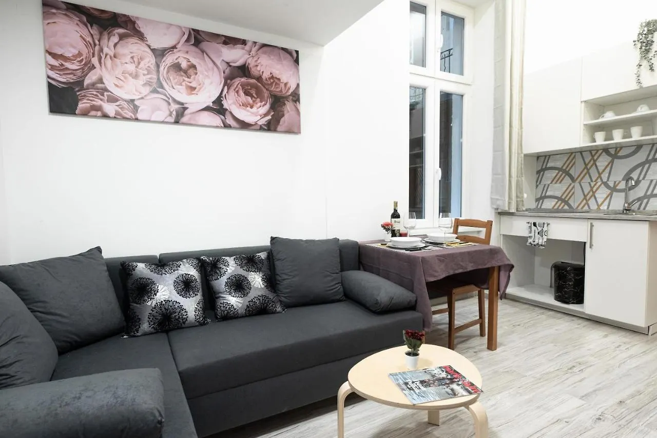 Super Central Quiet Studio Budapest 0*,