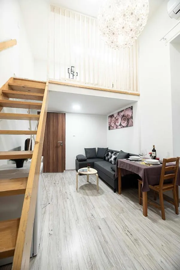 Apartment Super Central Quiet Studio Budapest